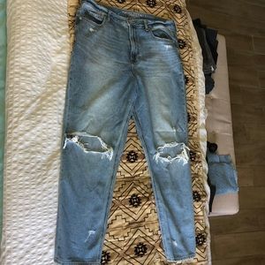 American eagle mom jeans
